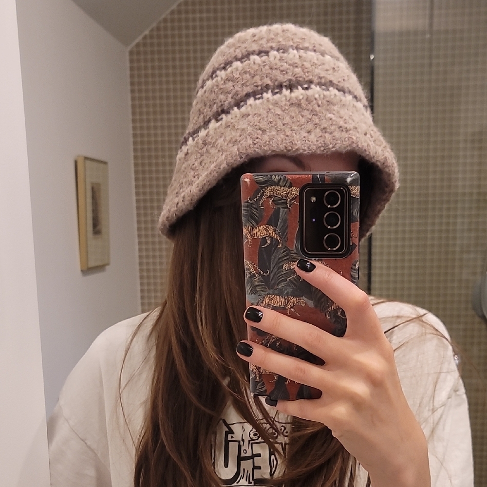 Stylish Tan and Brown Women's Bucket Hat